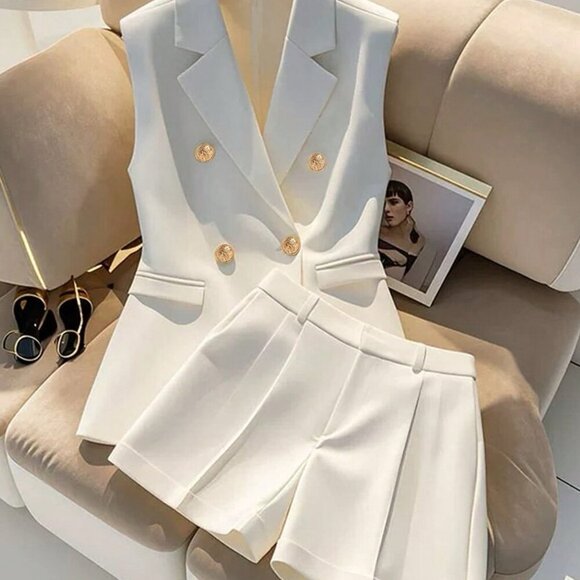White Elegant Women's Sleeveless Vest And Shorts Set